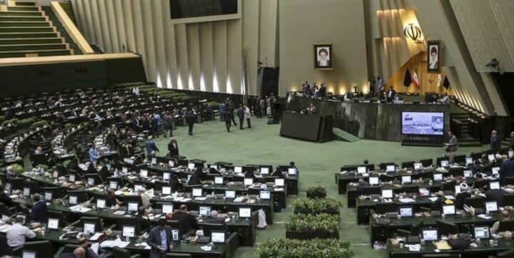 نشست علنی ۲۵ تیرماه مجلس شورای اسلامی آغاز شد