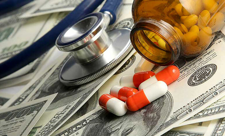 دولت اجازه حذف ارز ترجیحی دارو بدون جبران هزینه‌ها را ندارد