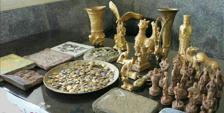 طرح «استفاده بهینه از اشیاء باستانی و گنج‌ها» در تعارض با قانون منع حفاری‌های غیرمجاز است