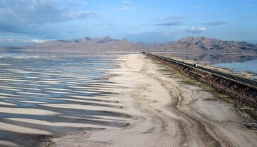دولت به صورت ضربتی برای جلوگیری از مرگ دریاچه ورود کند