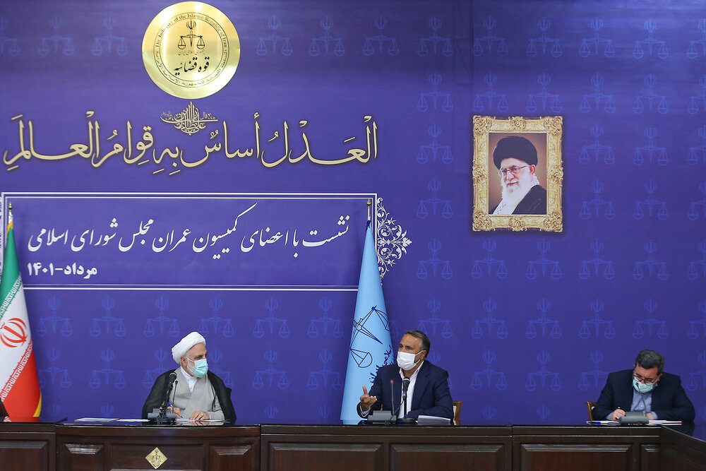 قوانینی باید گرهگشای مشکلات کشور بوده و قابلیت اجرایی شدن داشته باشند