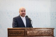 قالیباف: دشمن را با تصمیمات غلط به طمع نیندازیم/راهپیمایی ۲۲ بهمن نشانگر زنده بودن جامعه است