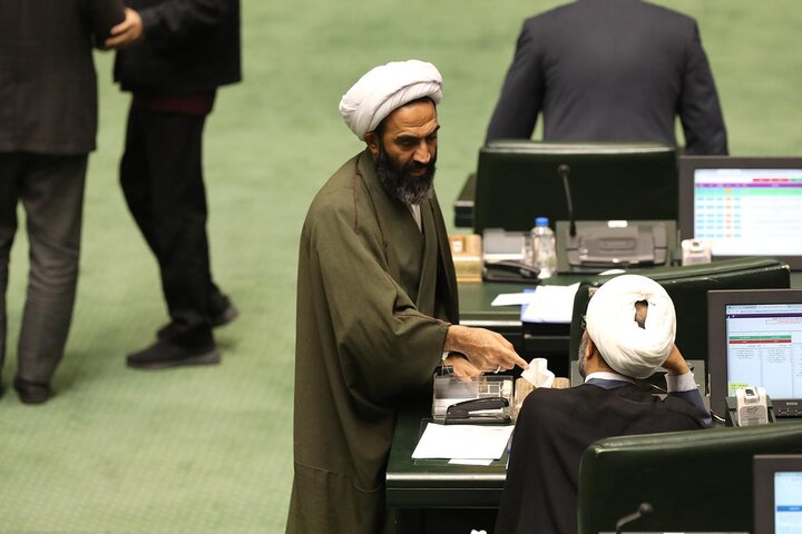 صحن 11 دی 1402