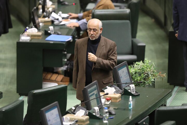 صحن 11 دی 1402