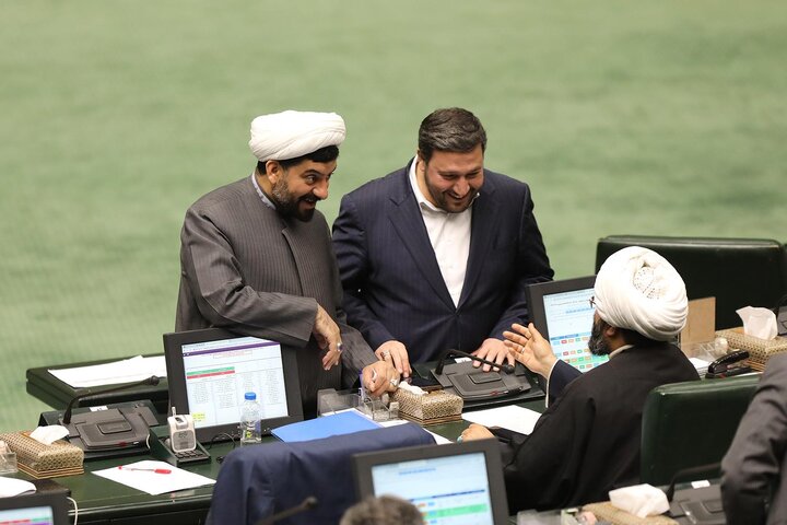 صحن 11 دی 1402