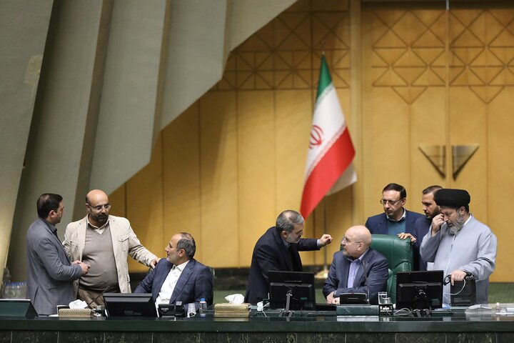 صحن 11 دی 1402