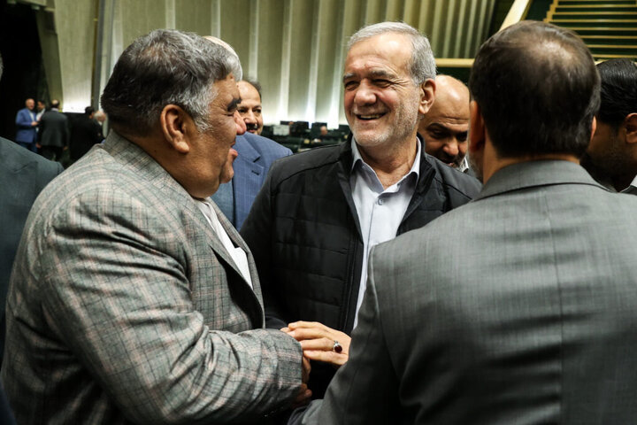 رئیس جمهور پزشکیان در مجلس