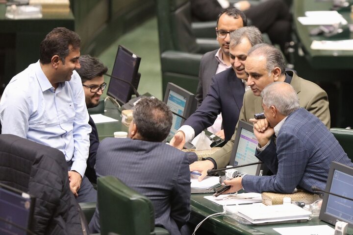 گزارش تصویری/ جلسه علنی صبح چهارشنبه 8 اسفندماه مجلس شورای اسلامی