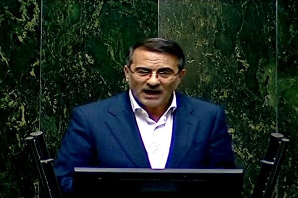 لایحه تغییر ساعت رسمی کشور دوفوریتی نشد/ قالیباف باز هم پیگیر لایحه معاهده ایران و روسیه از دولت شد