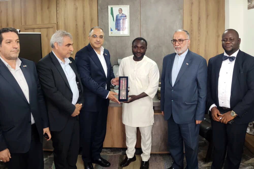دیدار گروه دوستی‌پارلمانی ایران و سیرالئون با معاون رییس‌جمهور، وزرای بهداشت و کشاورزی، رئیس و اعضای هیات‌رئیسه پارلمان سیرالئون