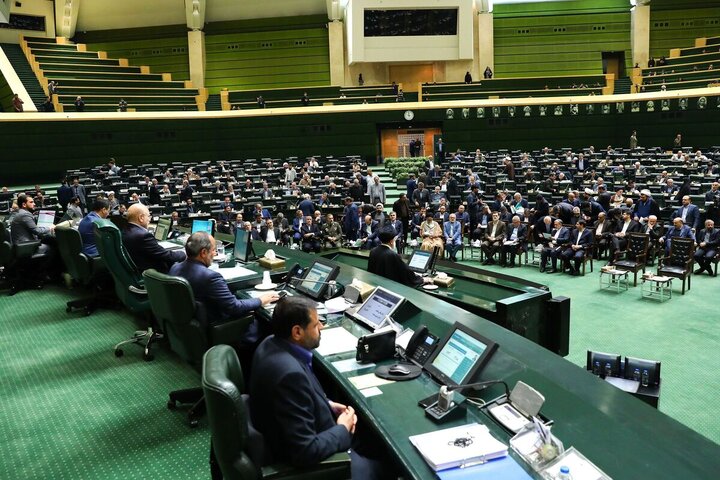 ماجرای سنگ تمام مجلس دوازدهم برای افزایش حقوق بازنشستگان+ اینفو