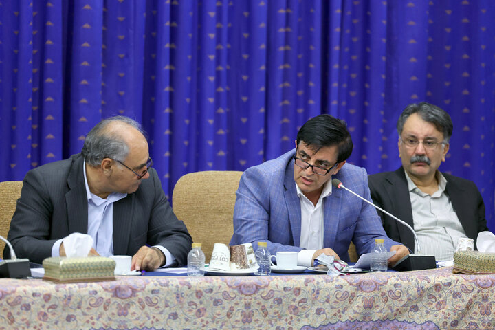 دیدار فراکسیون مستقلان با رئیس‌جمهور