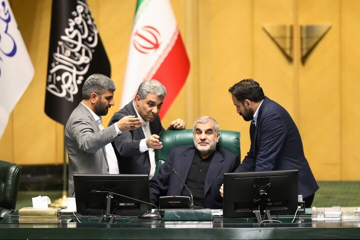 صحن ۳۱ اردیبهشت