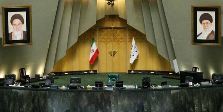 پیش‌دستی پایداری در مجلس؛ برگزاری رای‌گیری برای هیات رئیسه پیش از موعد اصلی