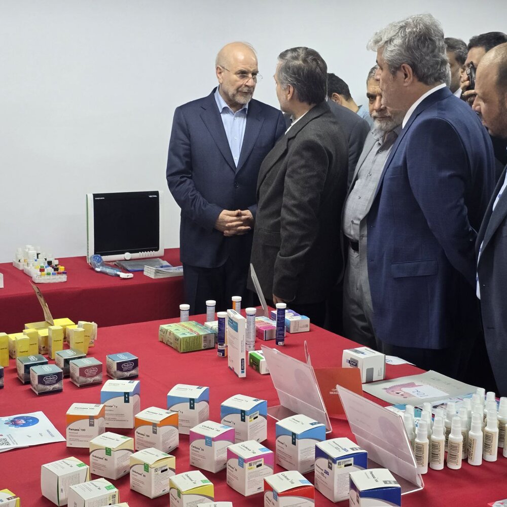 بازدید رئیس مجلس از مرکز فناوری ایران در کاراکاس/ قرارداد مهم یک تولید کننده بخش خصوصی ایرانی با مخابرات ونزوئلا