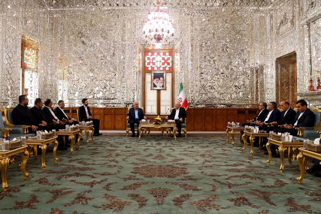 دیدار معاون دبیرکل جبهه مردمی برای آزادی فلسطین با رئیس مجلس