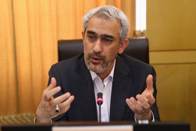 دولت در شرایط ناامنی منطقه‌ای و تحریم‌ها، اجرای برنامه هفتم را ادامه داد