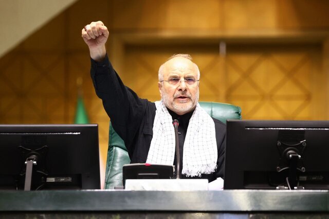 حضور قالیباف در مراسم باشکوه تشییع شهدای اقتدار ایران