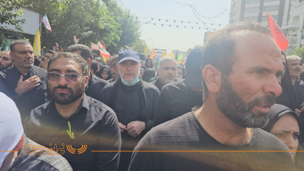حضور رئیس مجلس در مراسم تشییع شهدای اقتدار