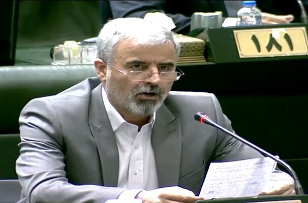 بهره گیری از ابزار دیپلماسی نیازمند داشتن قدرت دفاعی برتر است