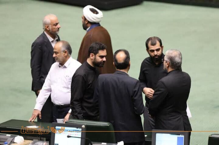 14 مرداد صحن