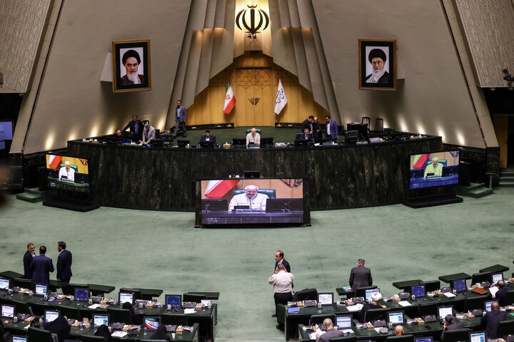 مجلس امروز در دو نوبت برگزار می‌شود 