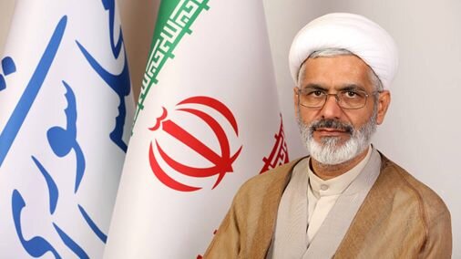 تأکید میرزایی بر ضرورت حمایت از نیروهای انتظامی در شرایط سخت اقتصادی کشور