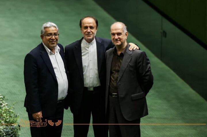 صحن ۱۲ شهریور