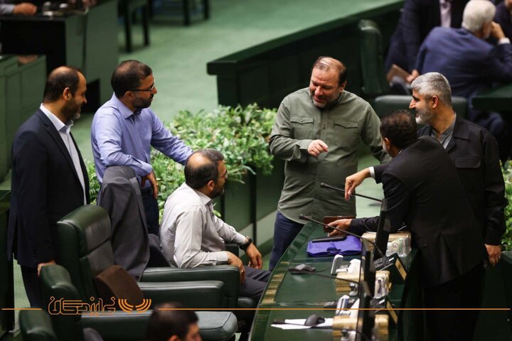 صحن مجلس 17شهریور