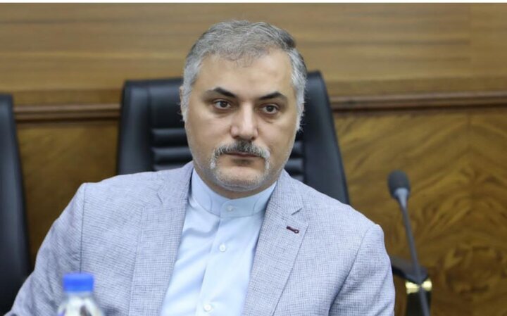 حرف آخر، نماینده باشید، لب‌ودهن نباشید!