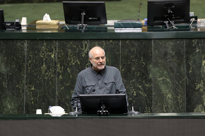 کشتیگیران ما همچون رزمندگان دفاع مقدس، پرچم ایران را در میدان به اهتزاز درآوردند