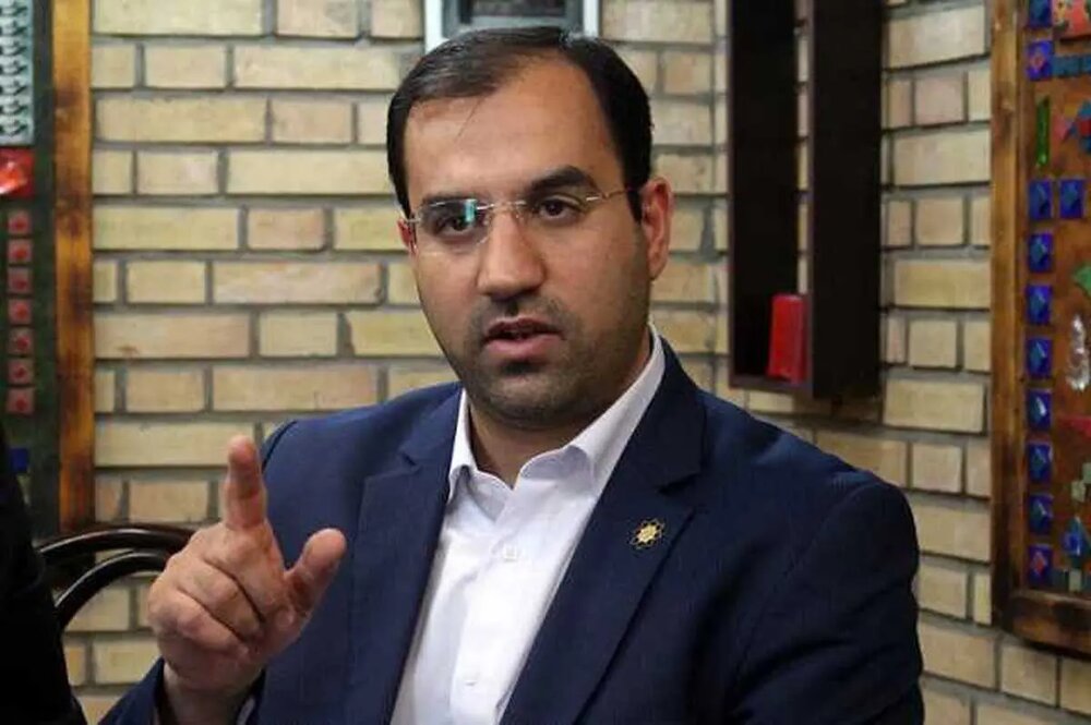 معاون احمد میدری رسماً استیضاح‌کنندگان را "منفعت طلب" دانست!