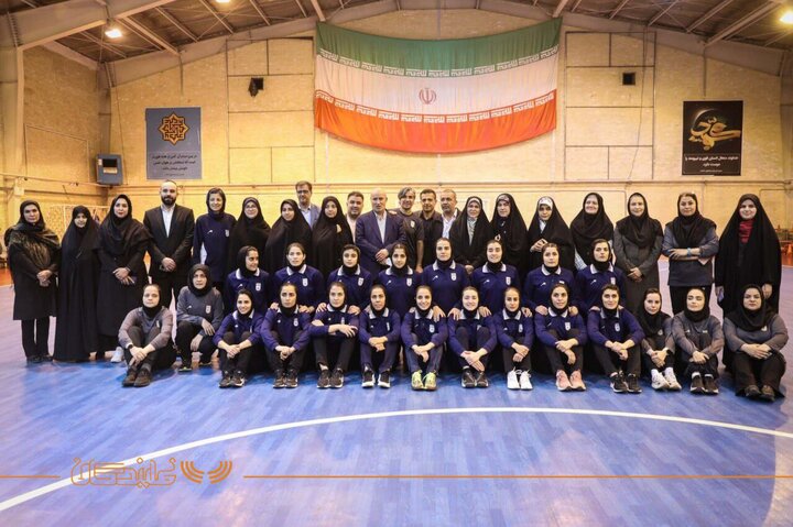 بازدید اعضای فراکسیون های زنان و ورزش از مرکز ملی فوتبال ایران