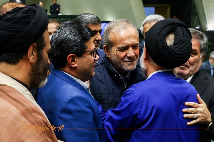 صحن علنی ۲۰ آبان با حضور رئیس‌جمهور