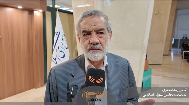 انتصاب همتی به ریاست بانک مرکزی، نشانه لجبازی با مجلس است