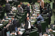 مجلس با دو فوریتی اختصاص یک درصد ریالی از صادرات نفت و گاز به صندوق بهینه سازی موافقت کرد