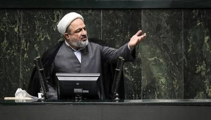 رسایی کل مجلس را تهدید کرد!