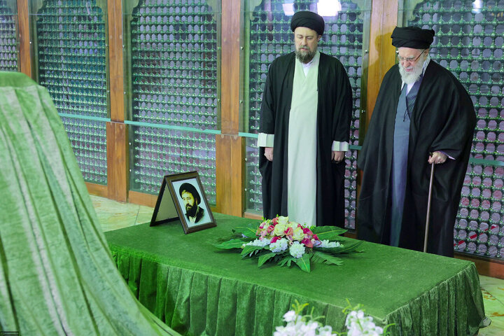مرقد امام