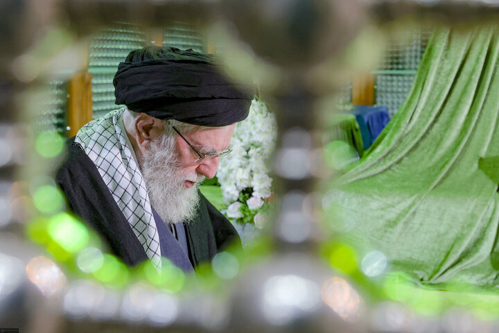 مرقد امام