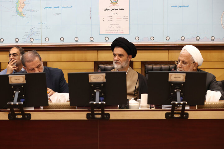 نشست کمیسیون امنیت ملی با حضور وزیر ارتباطات