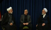 واگذاری اختیار عزل و نصب مقامات نظامی و اعلان جنگ و صلح به شورای موقت رهبری