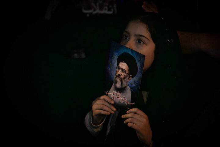 عزاداری مردم تهران در سوگ رهبر شهید انقلاب اسلامی