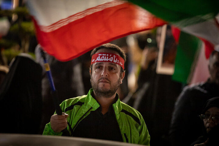 عزاداری مردم تهران در سوگ رهبر شهید انقلاب اسلامی
