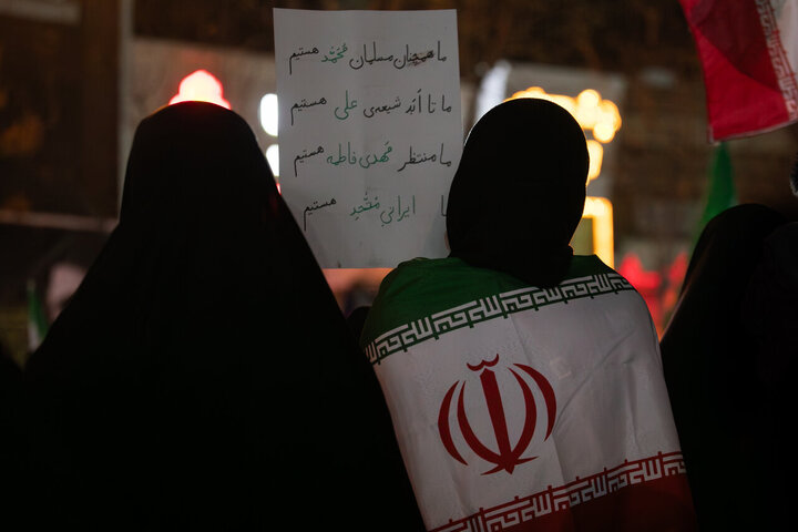 عزاداری مردم تهران در سوگ رهبر شهید انقلاب اسلامی