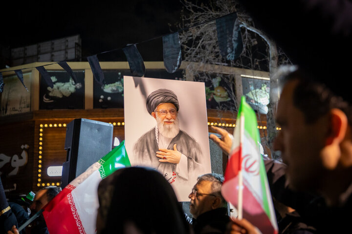 عزاداری مردم تهران در سوگ رهبر شهید انقلاب اسلامی