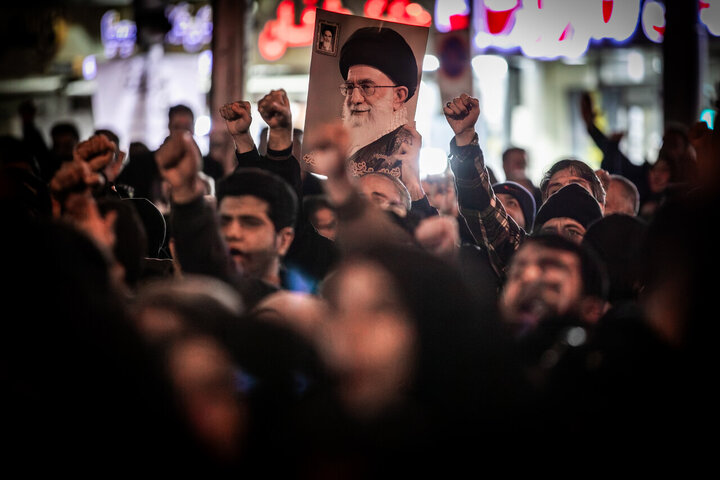عزاداری مردم تهران در سوگ رهبر شهید انقلاب اسلامی