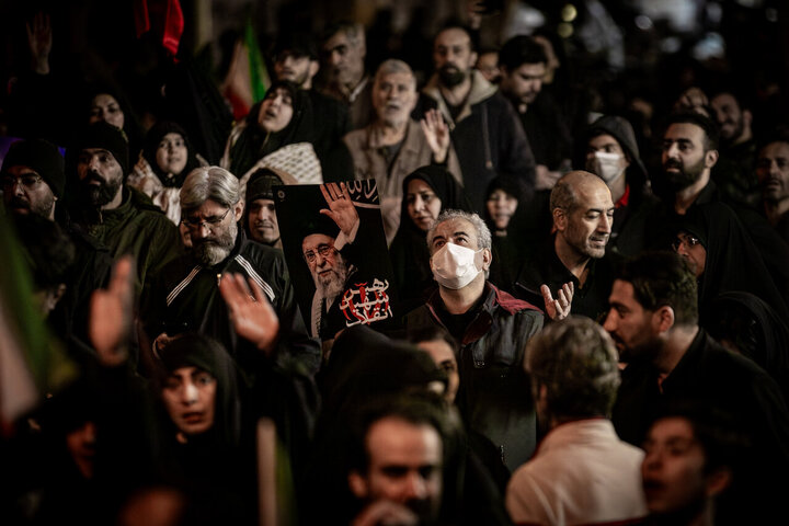 عزاداری مردم تهران در سوگ رهبر شهید انقلاب اسلامی