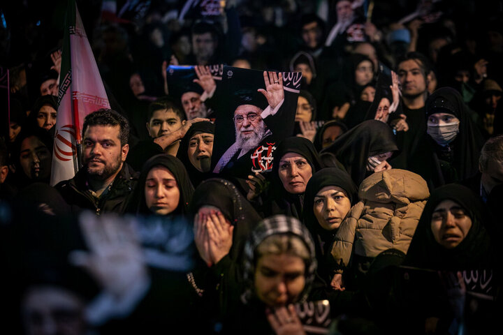عزاداری مردم تهران در سوگ رهبر شهید انقلاب اسلامی