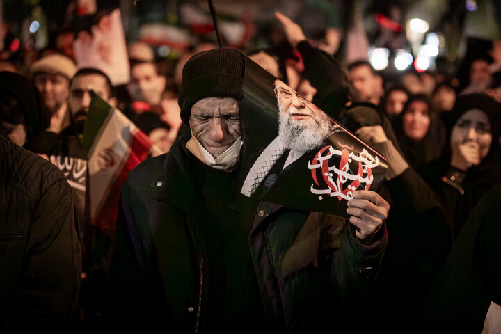 عزاداری مردم تهران در سوگ رهبر شهید انقلاب اسلامی