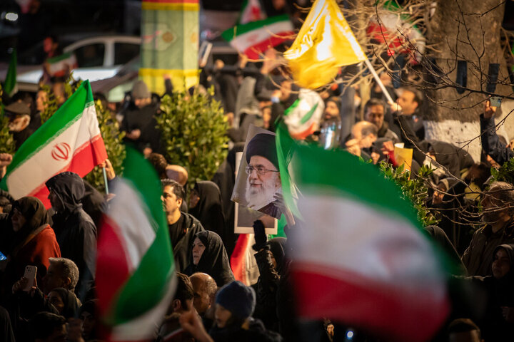 عزاداری مردم تهران در سوگ رهبر شهید انقلاب اسلامی